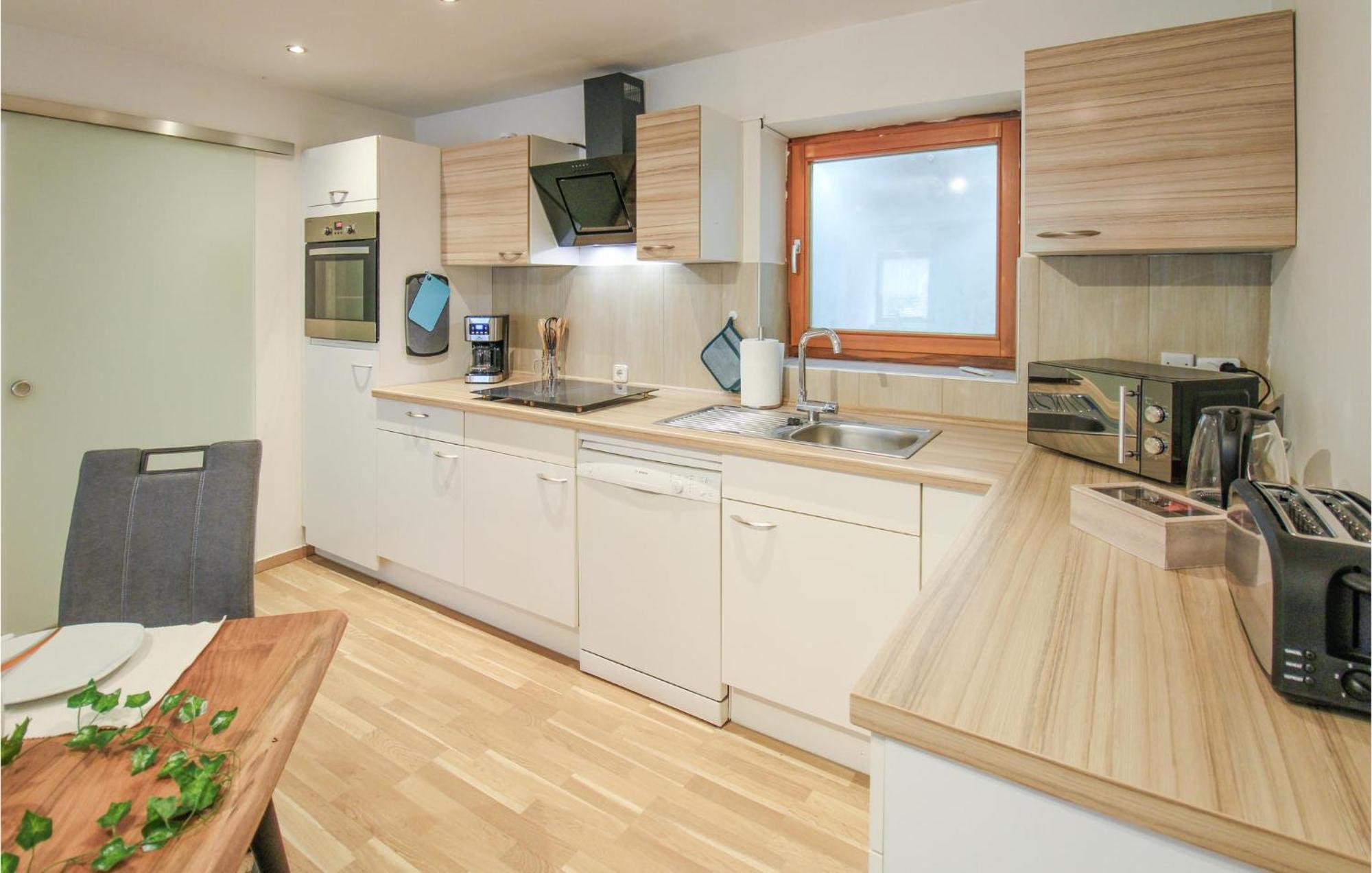 Stunning Apartment In Deggingen With Wifi Екстер'єр фото