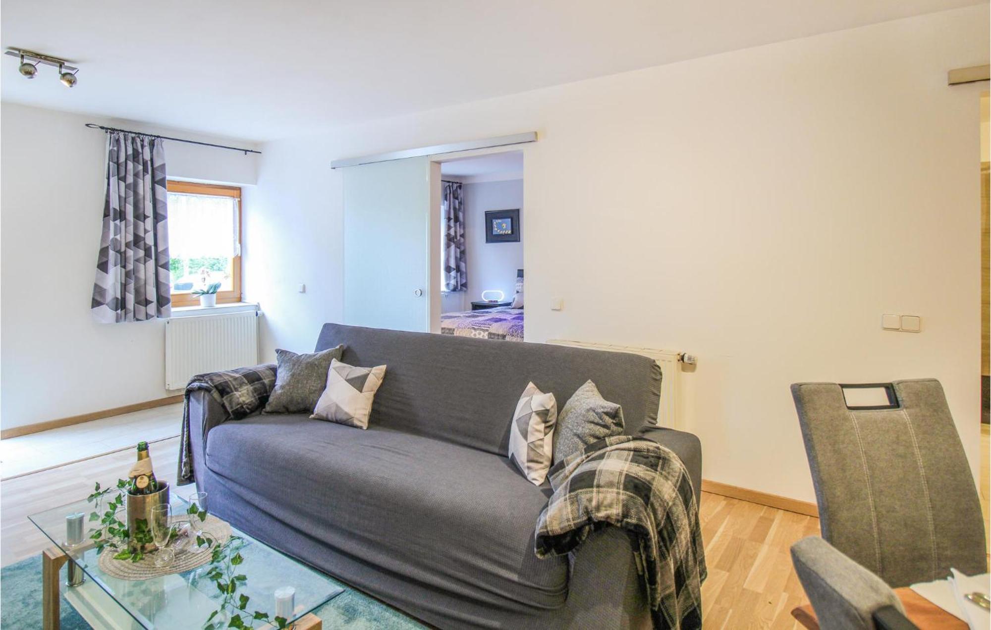 Stunning Apartment In Deggingen With Wifi Екстер'єр фото